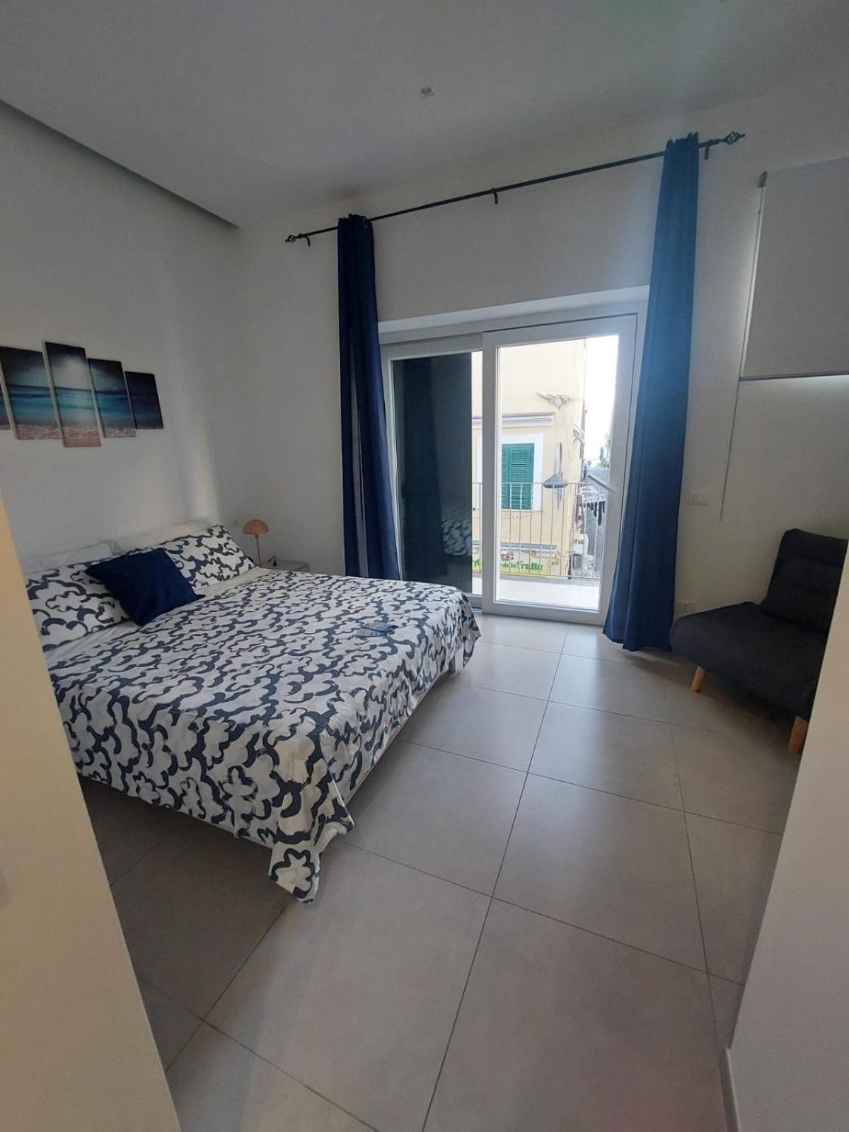 B&B A Due Passi Ischia Extérieur photo